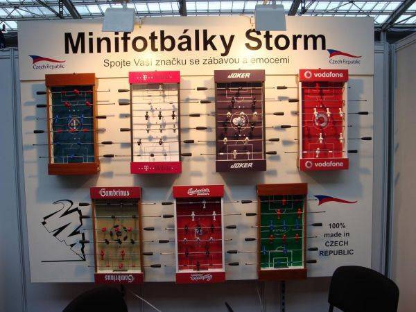 Pronájem stolního fotbálku mini pro 2 hráče