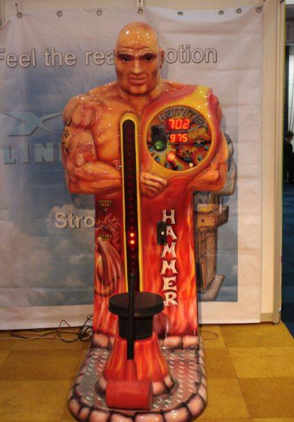 Pronájem silového simulátoru Hammer