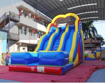 Pronájem nafukovací skluzavky