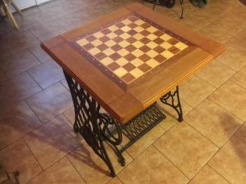 Pronájem šachového stolku 3 v 1